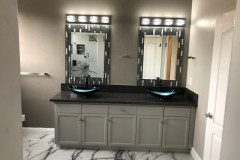 armondo-vanity